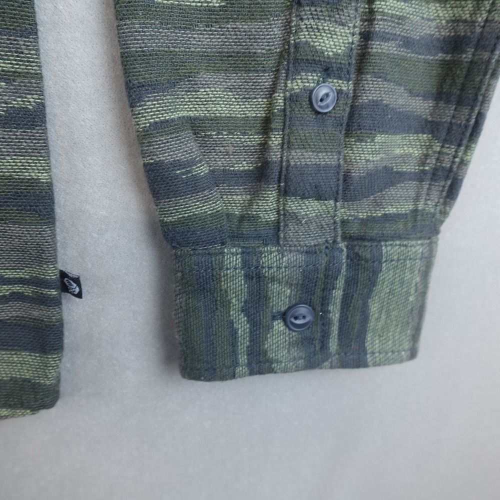 Mountain Hardwear Granite Peak Flannel Shirt Long Sleeve Mens Size Large Camo - Picture 6 of 8